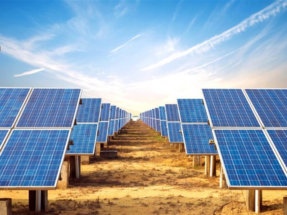 انرژی های نو: بررسی ۶ مزیت اصلی انرژی خورشیدی